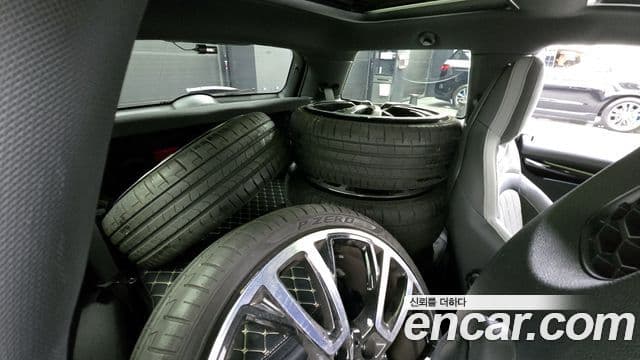 Mini Cooper S 3세대, 2023 12