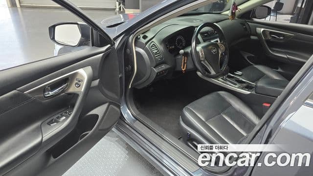 Nissan 알티마 L33, 2013 11