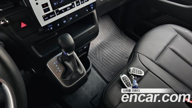 Hyundai Staria 4WD 휠체어리프트/슬로프, 2022 9