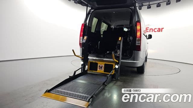 Hyundai Staria 4WD 휠체어리프트/슬로프, 2022 19