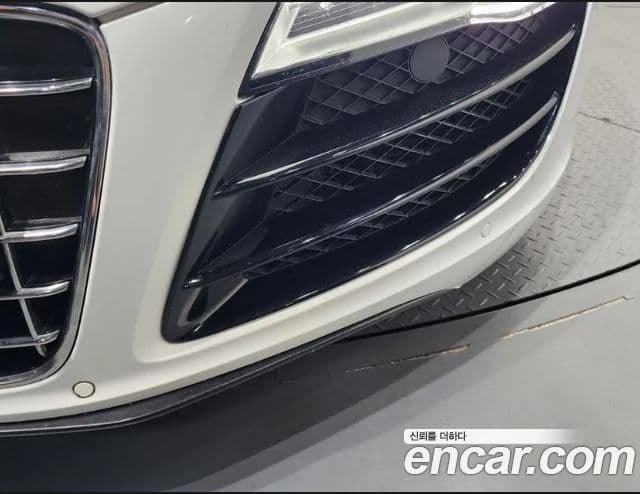 Audi R8 5.2 V10 Spyder, 2011 13