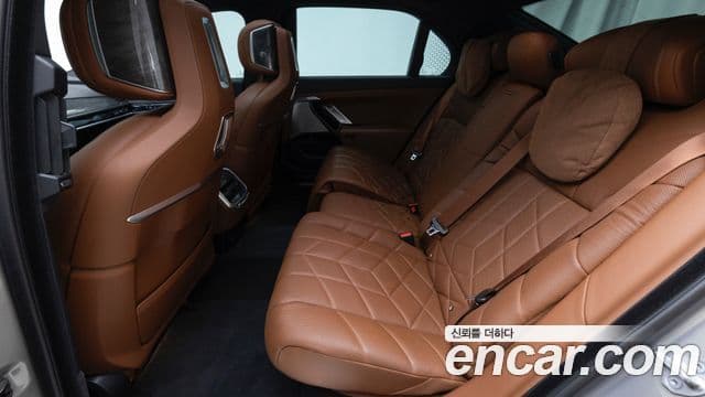 BMW 7시리즈 (G70) 740i xDrive M Sport, 2024 11