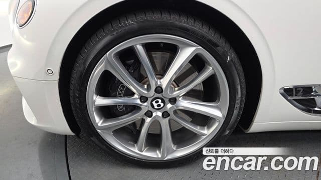 Bentley Continental GT 3세대 6.0 GT, 2019 все фото