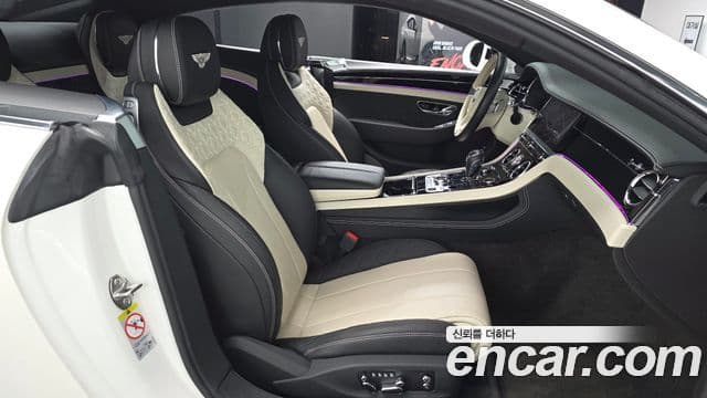 Bentley Continental GT 3세대 6.0 GT, 2019 10