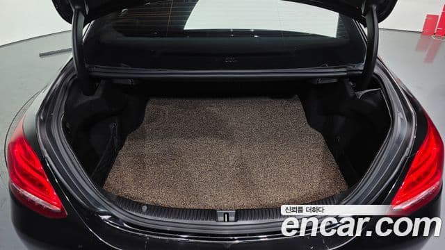 Mercedes-Benz C-класс W205 Avantgarde, 2017 20