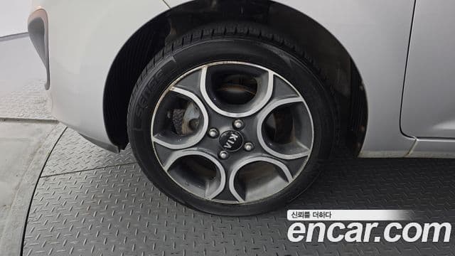 Kia All New Morning Luxury, 2012 все фото