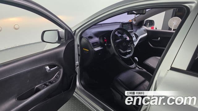 Kia All New Morning Luxury, 2012 11