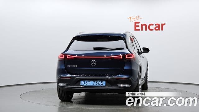 Mercedes-Benz EQA H243, 2022 4