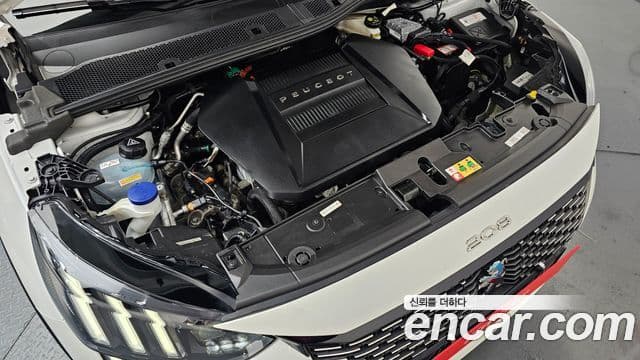 Peugeot e-208 2세대 GT, 2021 6