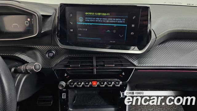 Peugeot e-208 2세대 GT, 2021 16