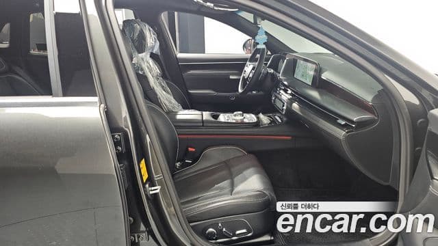 Genesis G90 (RS4) бензин 3.5 турбо AWD, 2023 11