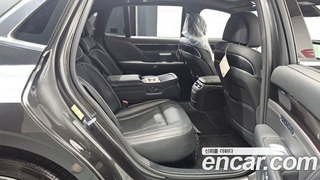 Genesis G90 (RS4) бензин 3.5 турбо AWD, 2023 12