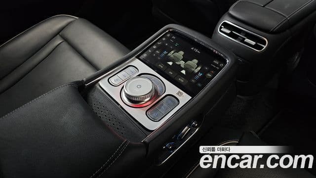 Genesis G90 (RS4) бензин 3.5 турбо AWD, 2023 18