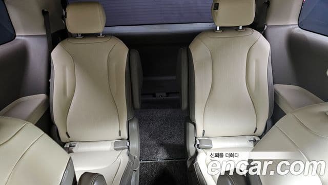 Kia Carnival 4세대 Prestige, 2021 12