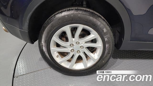 Land Rover Discovery Sport 2.0 TD4 SE, 2017 все фото