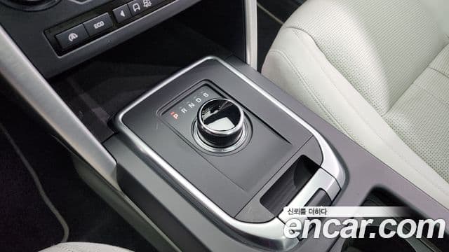 Land Rover Discovery Sport 2.0 TD4 SE, 2017 9