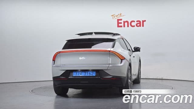 Kia EV6 Air, 2022 4