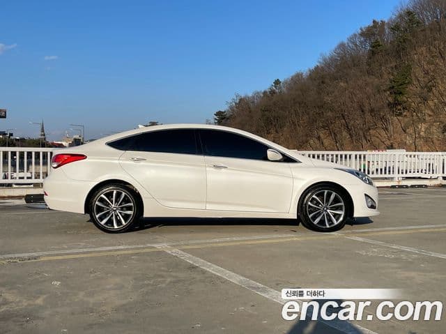 Hyundai i40 살룬 D Spec, 2015 3