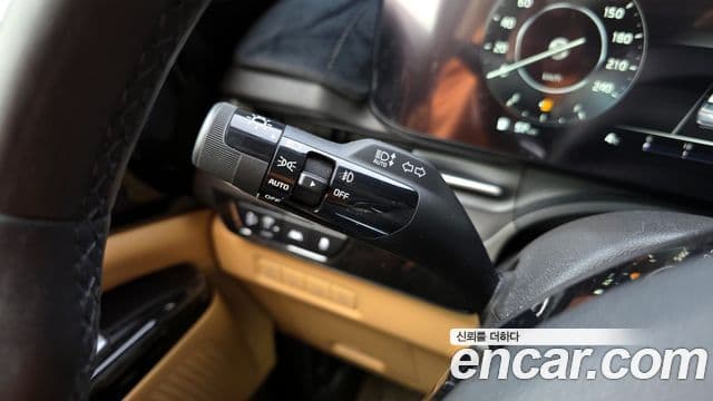 Kia Carnival 4세대 Signature, 2021 16