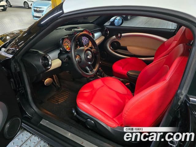 Mini Cooper S купе, 2012 11