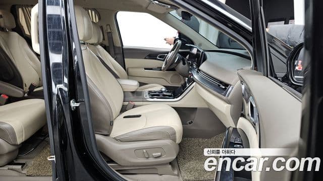 Kia Carnival 4세대 Signature, 2021 2