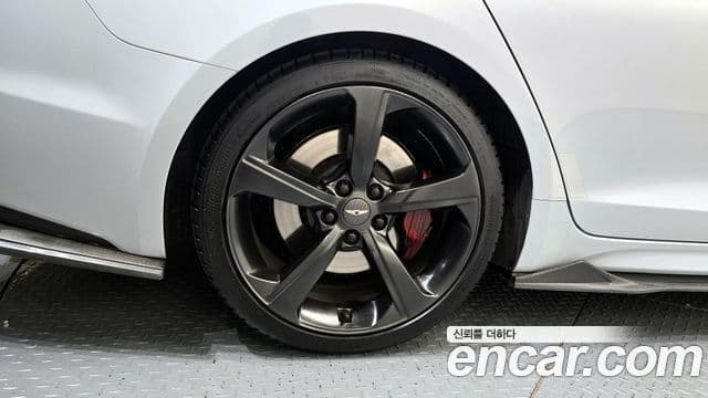 Genesis G70 Prestige, 2020 все фото