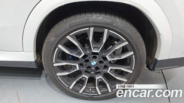 BMW X6 (G06) xDrive40i M Sport, 2025 все фото