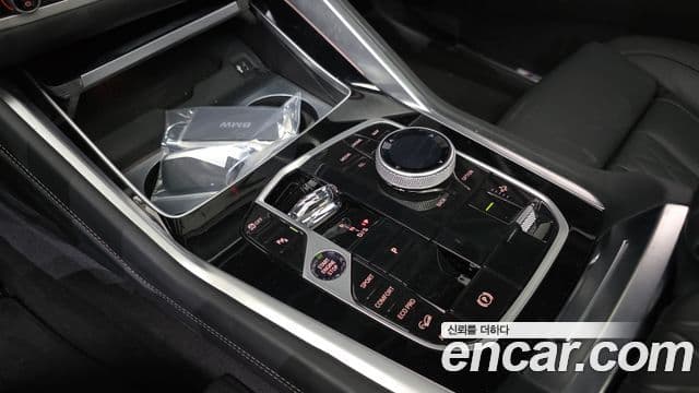 BMW X6 (G06) xDrive40i M Sport, 2025 9