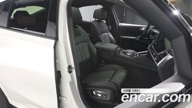 BMW X6 (G06) xDrive40i M Sport, 2025 10