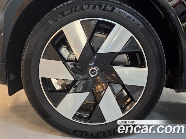 Volvo XC60 2세대 T8 Ultimate Bright, 2024 все фото