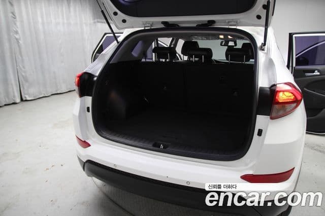 Hyundai All New Tucson Modern, 2016 6