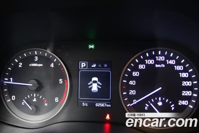 Hyundai All New Tucson Modern, 2016 9