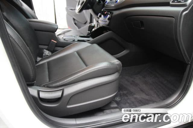 Hyundai All New Tucson Modern, 2016 16