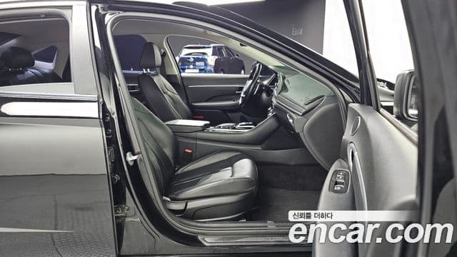 Hyundai Sonata (DN8) Premium Family, 2020 12