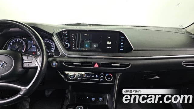 Hyundai Sonata (DN8) Premium Family, 2020 17