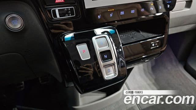 Hyundai Staria Inspiration, 2022 9