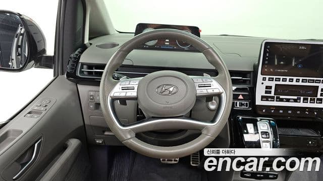 Hyundai Staria Inspiration, 2022 13