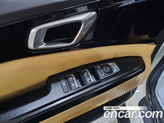 Kia Carnival 4세대 9인승 High Limousine(компания по спецнадстройкам), 2022 17