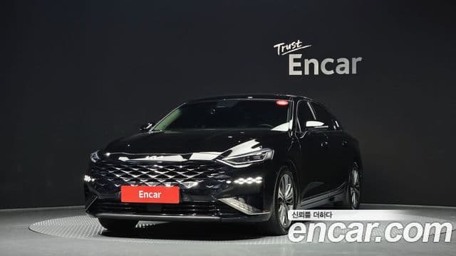 Kia K8 гибрид Signature, 2022 1