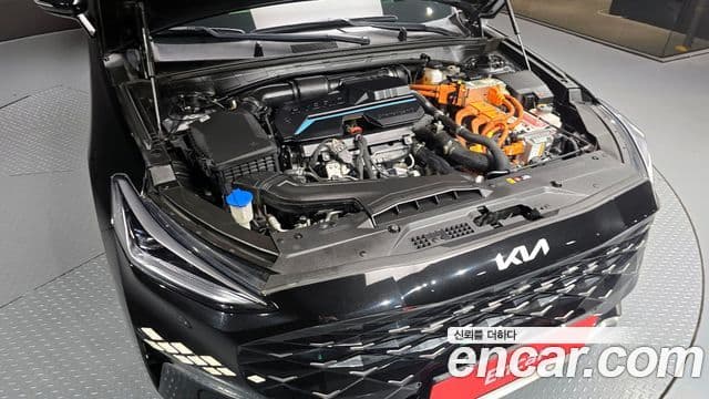 Kia K8 гибрид Signature, 2022 6