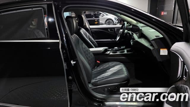 Kia K8 гибрид Signature, 2022 10