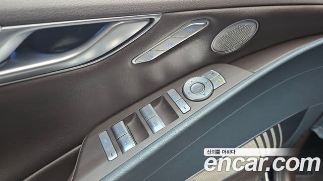 Genesis electrified G80 (RG3) e-AWD, 2022 14