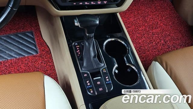 Kia The / новый New Carnival Prestige, 2020 9