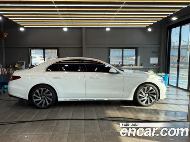 Mercedes-Benz E-класс W214 Exclusive, 2026 4