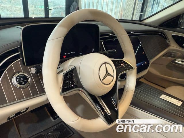 Mercedes-Benz E-класс W214 Exclusive, 2026 8