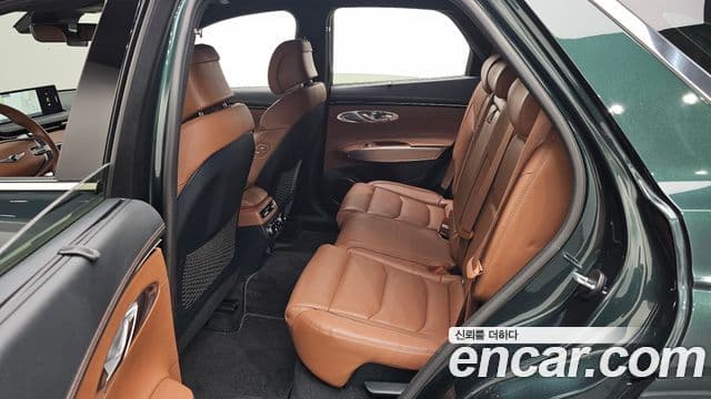 Genesis GV70, 2022 12