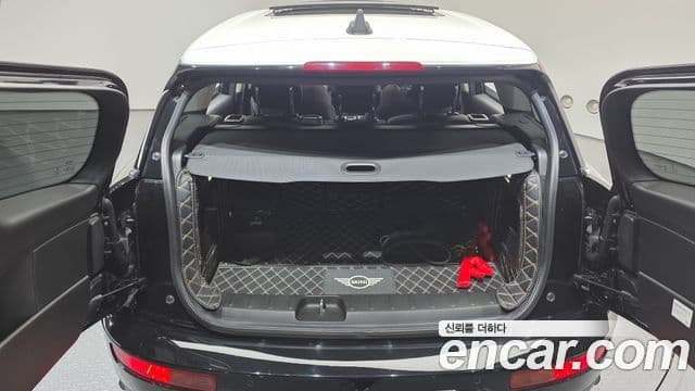 Mini Cooper 클럽맨 2세대, 2021 20