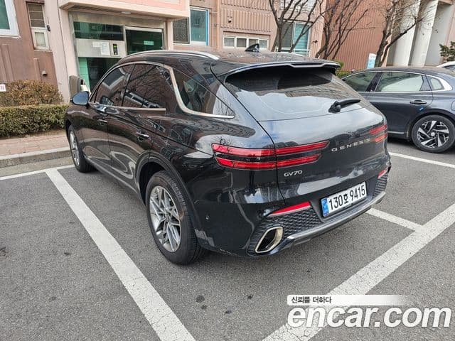 Genesis GV70, 2024 6