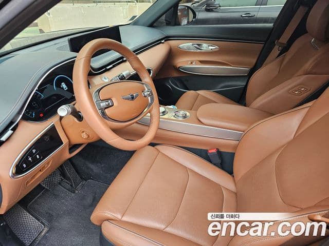 Genesis GV70, 2024 9
