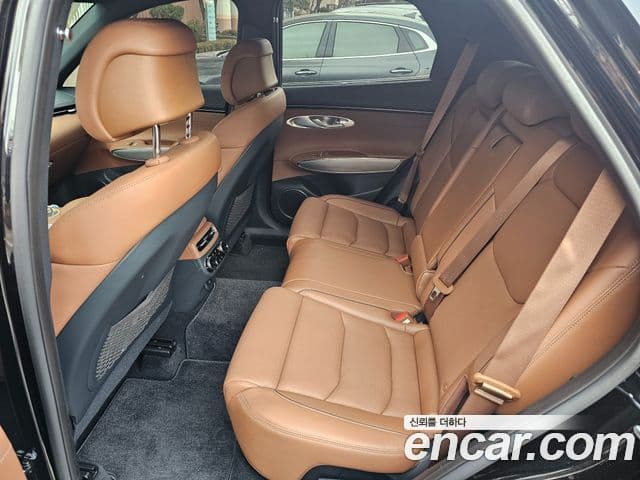 Genesis GV70, 2024 10